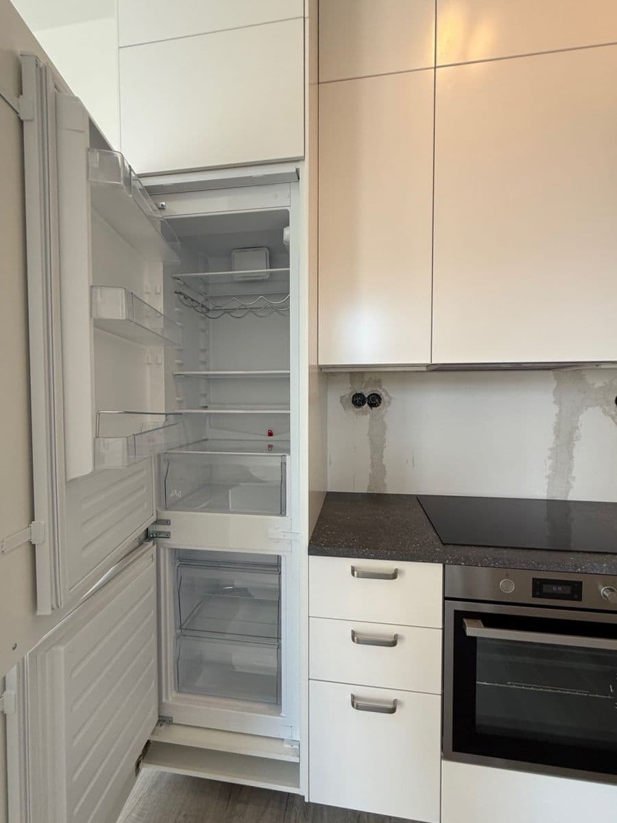 Pronájem bytu 2+kk 57 m², Malešická, Praha, Praha Pronájem bytu 2+kk 57 m², Malešická, Praha, Praha