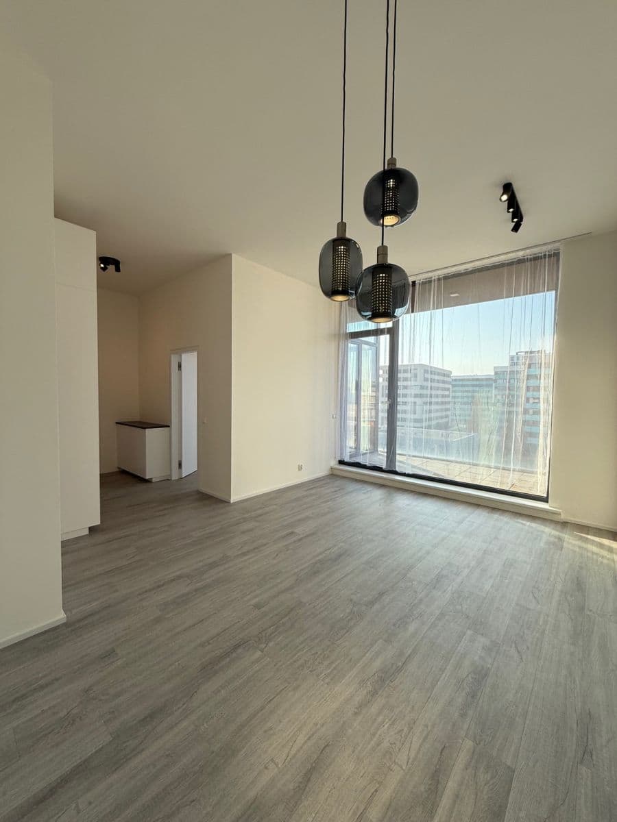 Pronájem bytu 2+kk 57 m², Malešická, Praha, Praha Pronájem bytu 2+kk 57 m², Malešická, Praha, Praha