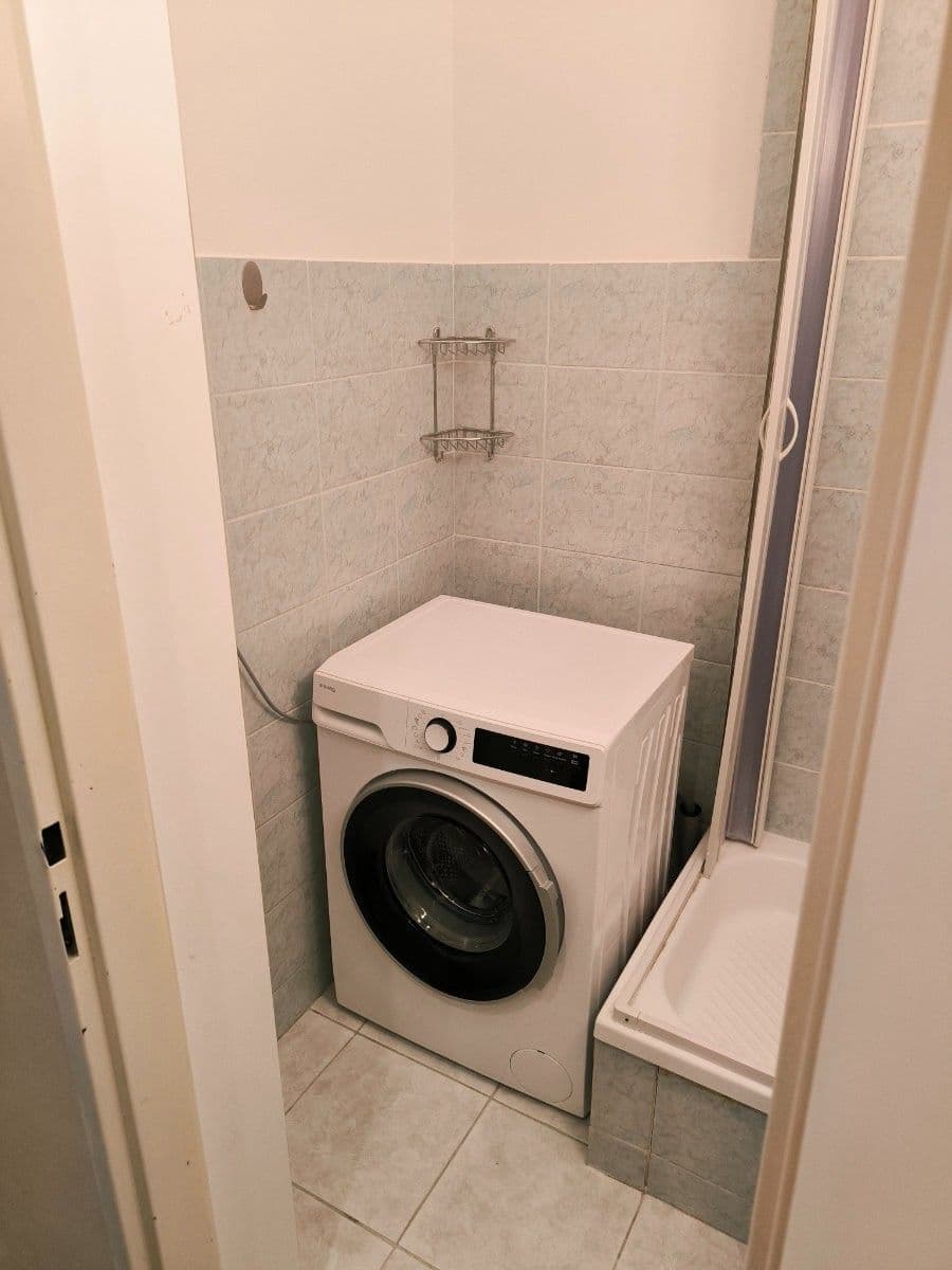 Pronájem bytu 2+kk 53 m², Mochovská, Praha, Praha Pronájem bytu 2+kk 53 m², Mochovská, Praha, Praha