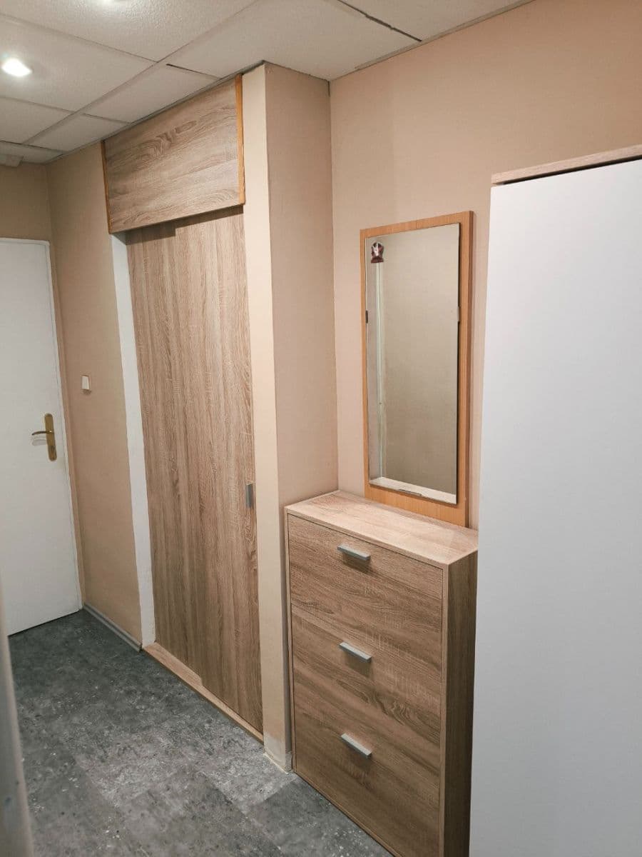 Pronájem bytu 2+kk 53 m², Mochovská, Praha, Praha Pronájem bytu 2+kk 53 m², Mochovská, Praha, Praha