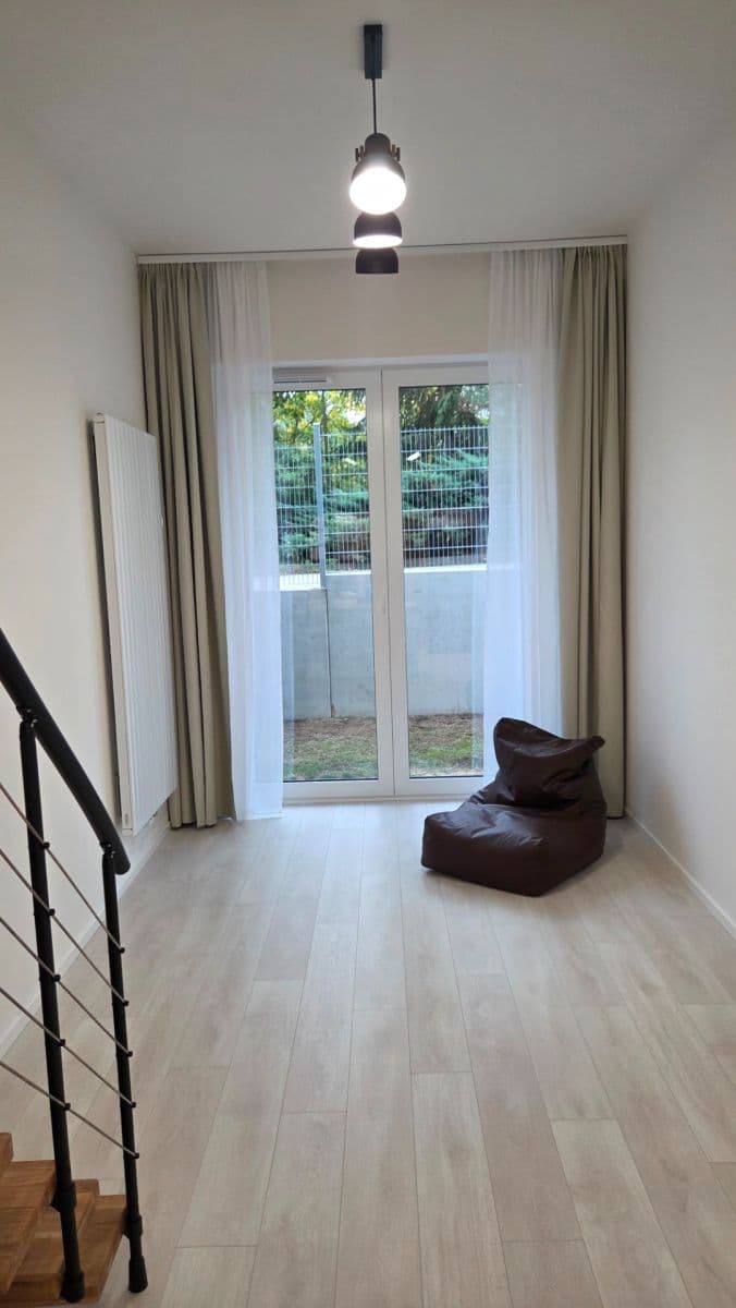 Pronájem bytu 1+kk 41 m², Českobrodská, Praha, Praha Pronájem bytu 1+kk 41 m², Českobrodská, Praha, Praha