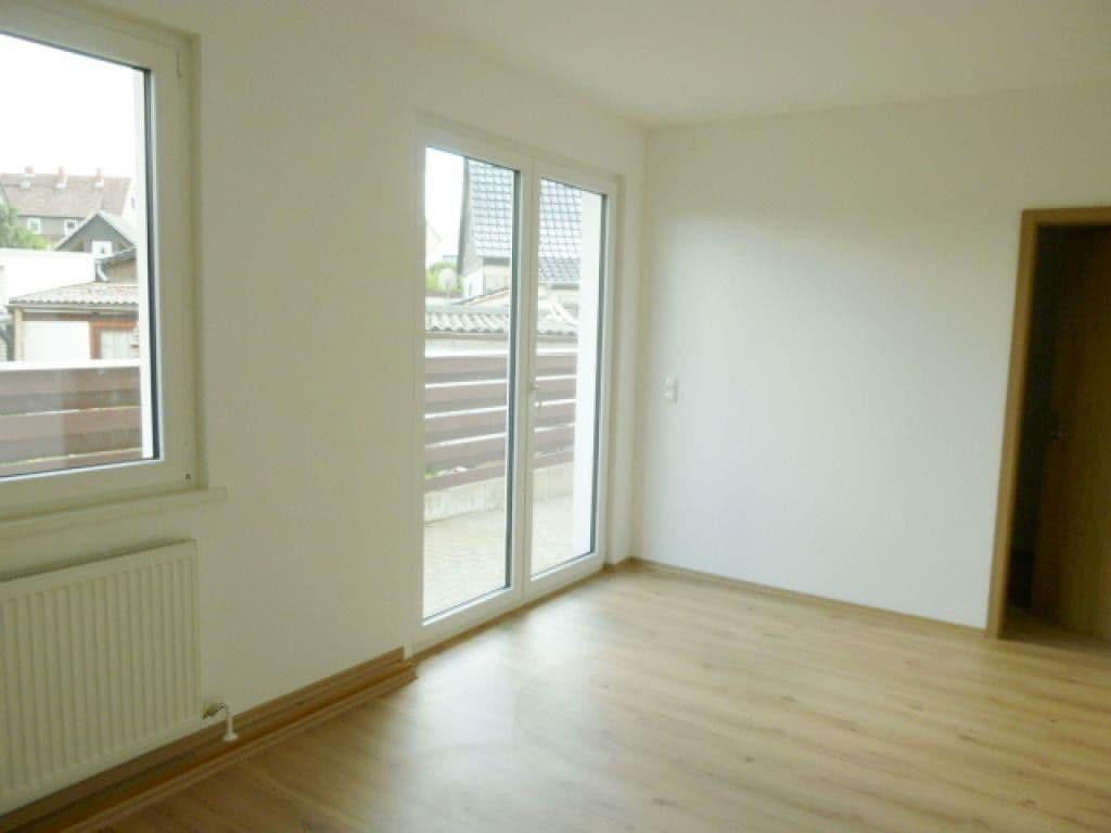 Prodej domu 135 m², pozemek 225 m², An den Flachsrotten 7, Goslar, Dolní Sasko Prodej domu 135 m², pozemek 225 m², An den Flachsrotten 7, Goslar, Dolní Sasko