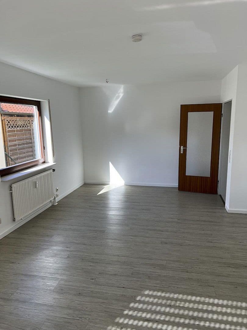 Prodej bytu 2+1 65 m², Bad Rappenau, Bádensko-Württembersko Prodej bytu 2+1 65 m², Bad Rappenau, Bádensko-Württembersko