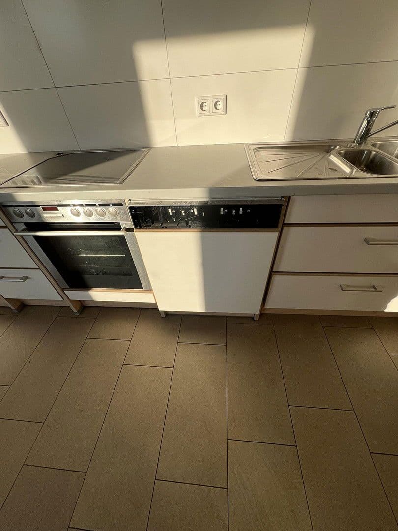 Pronájem bytu  35 m², Bielefeld, Severní Porýní-Vestfálsko Pronájem bytu  35 m², Bielefeld, Severní Porýní-Vestfálsko