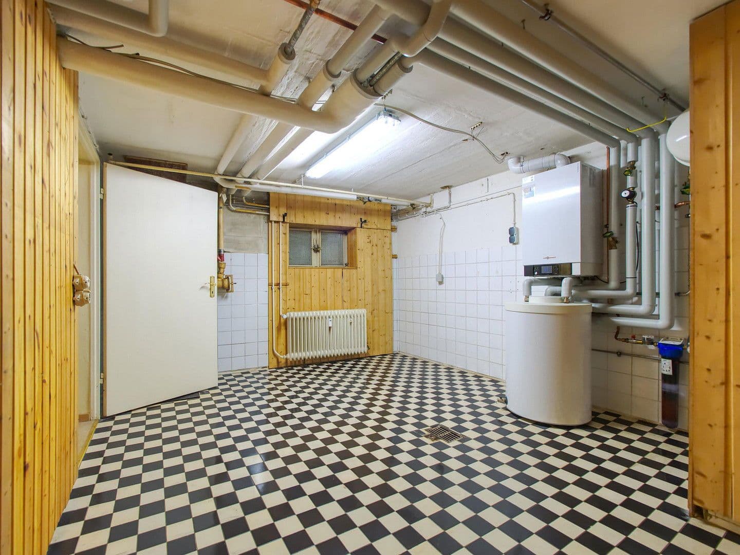 Prodej domu 82 m², pozemek 386 m², München, Bavorsko Prodej domu 82 m², pozemek 386 m², München, Bavorsko