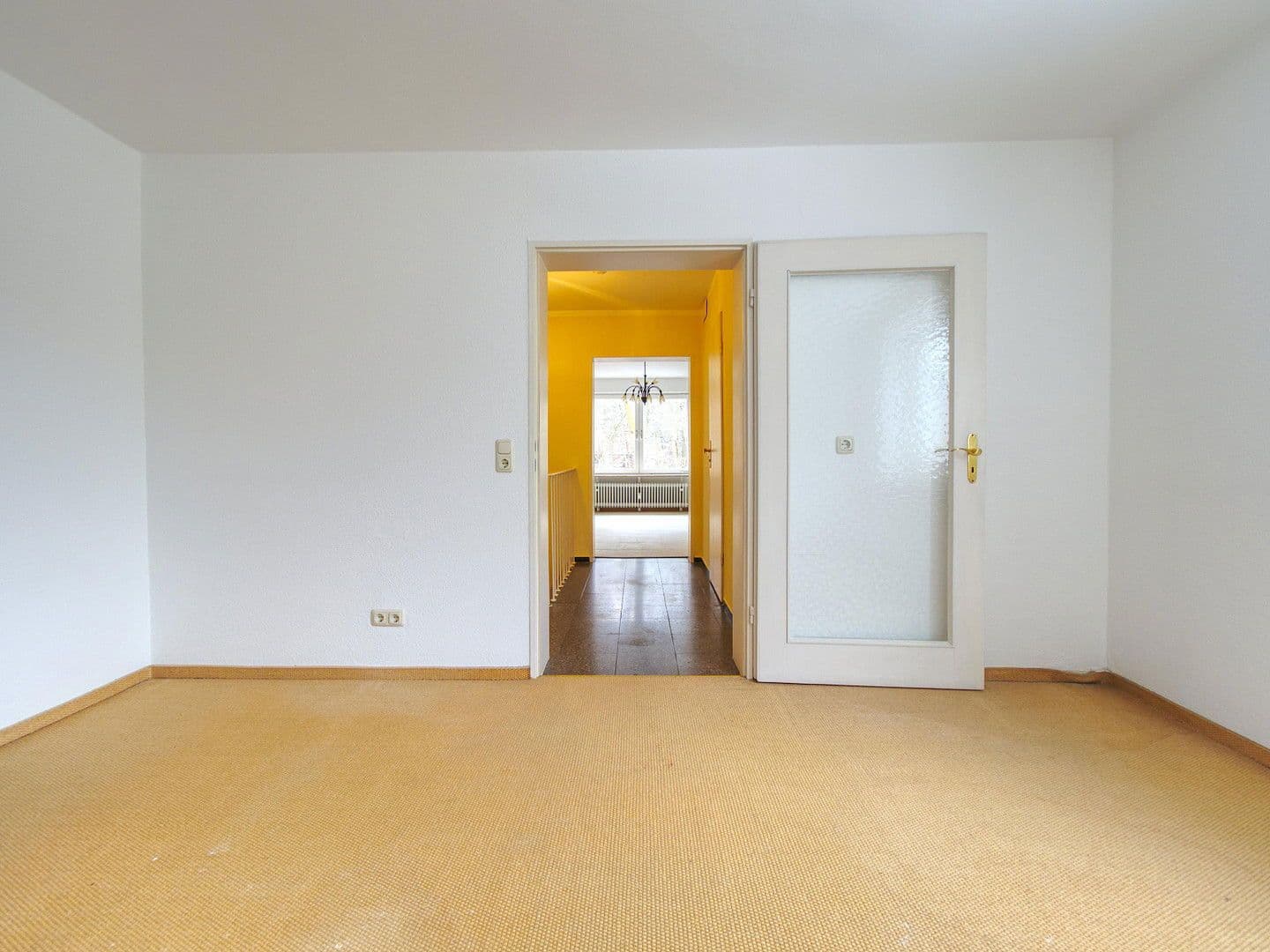 Prodej domu 82 m², pozemek 386 m², München, Bavorsko Prodej domu 82 m², pozemek 386 m², München, Bavorsko