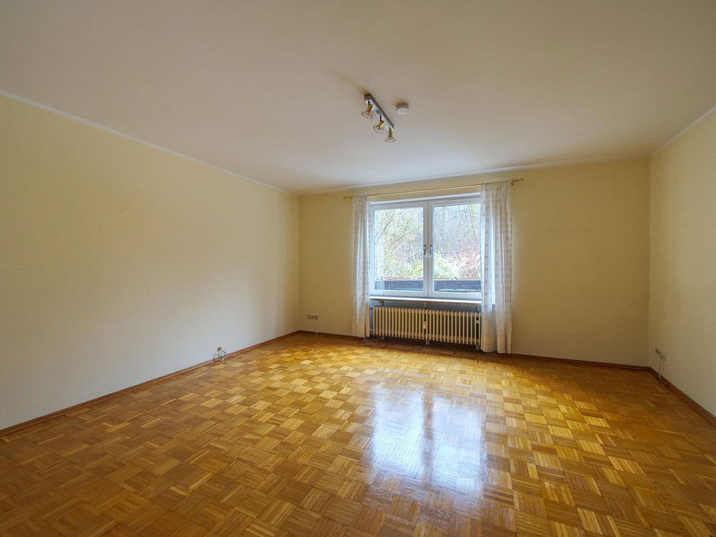 Prodej domu 82 m², pozemek 386 m², München, Bavorsko Prodej domu 82 m², pozemek 386 m², München, Bavorsko