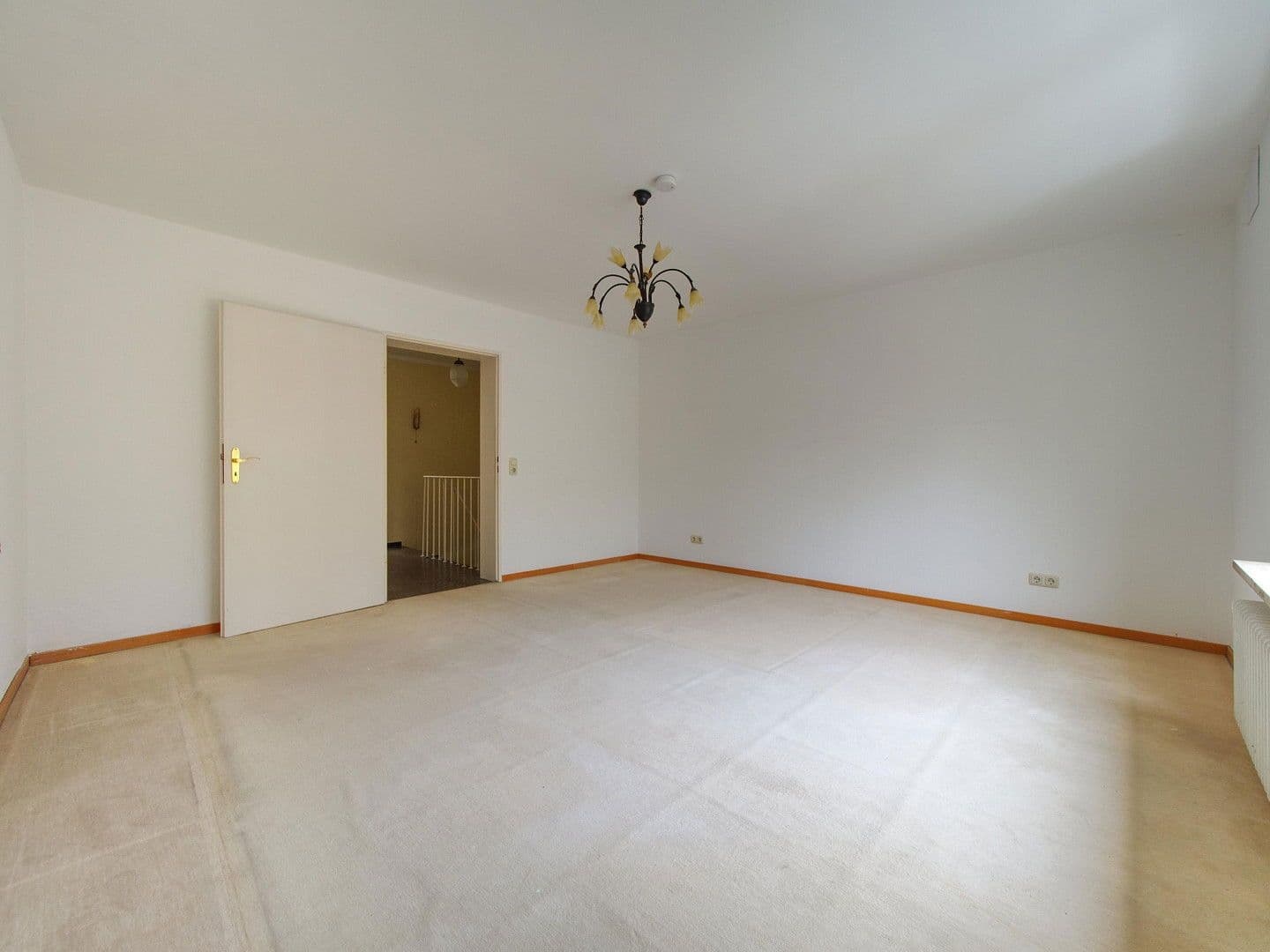 Prodej domu 82 m², pozemek 386 m², München, Bavorsko Prodej domu 82 m², pozemek 386 m², München, Bavorsko