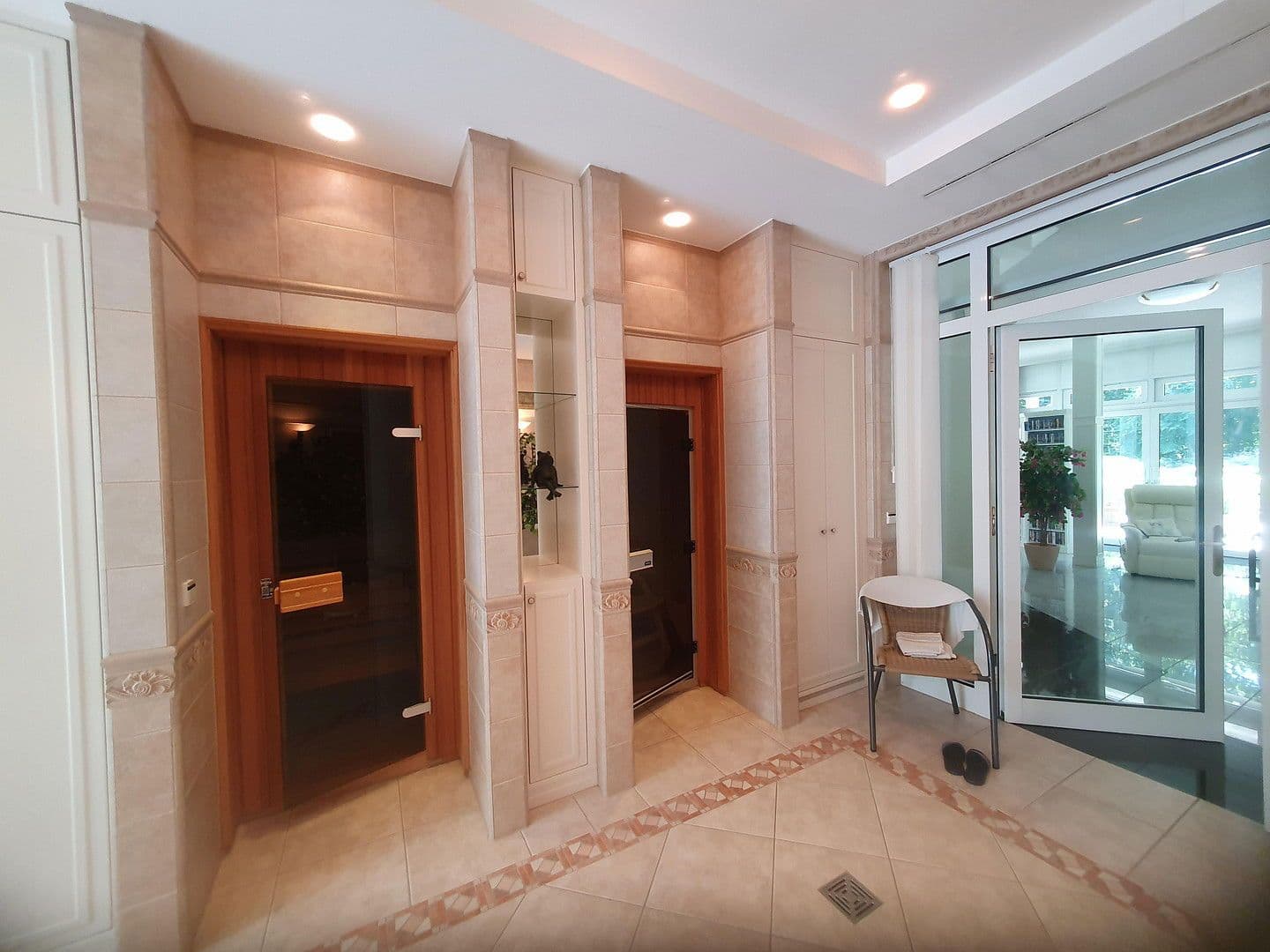 Prodej domu 1.082 m², pozemek 9.536 m², Kolkwitz, Braniborsko Prodej domu 1.082 m², pozemek 9.536 m², Kolkwitz, Braniborsko