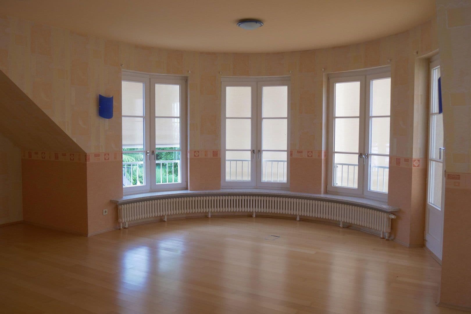 Prodej domu 1.082 m², pozemek 9.536 m², Kolkwitz, Braniborsko Prodej domu 1.082 m², pozemek 9.536 m², Kolkwitz, Braniborsko