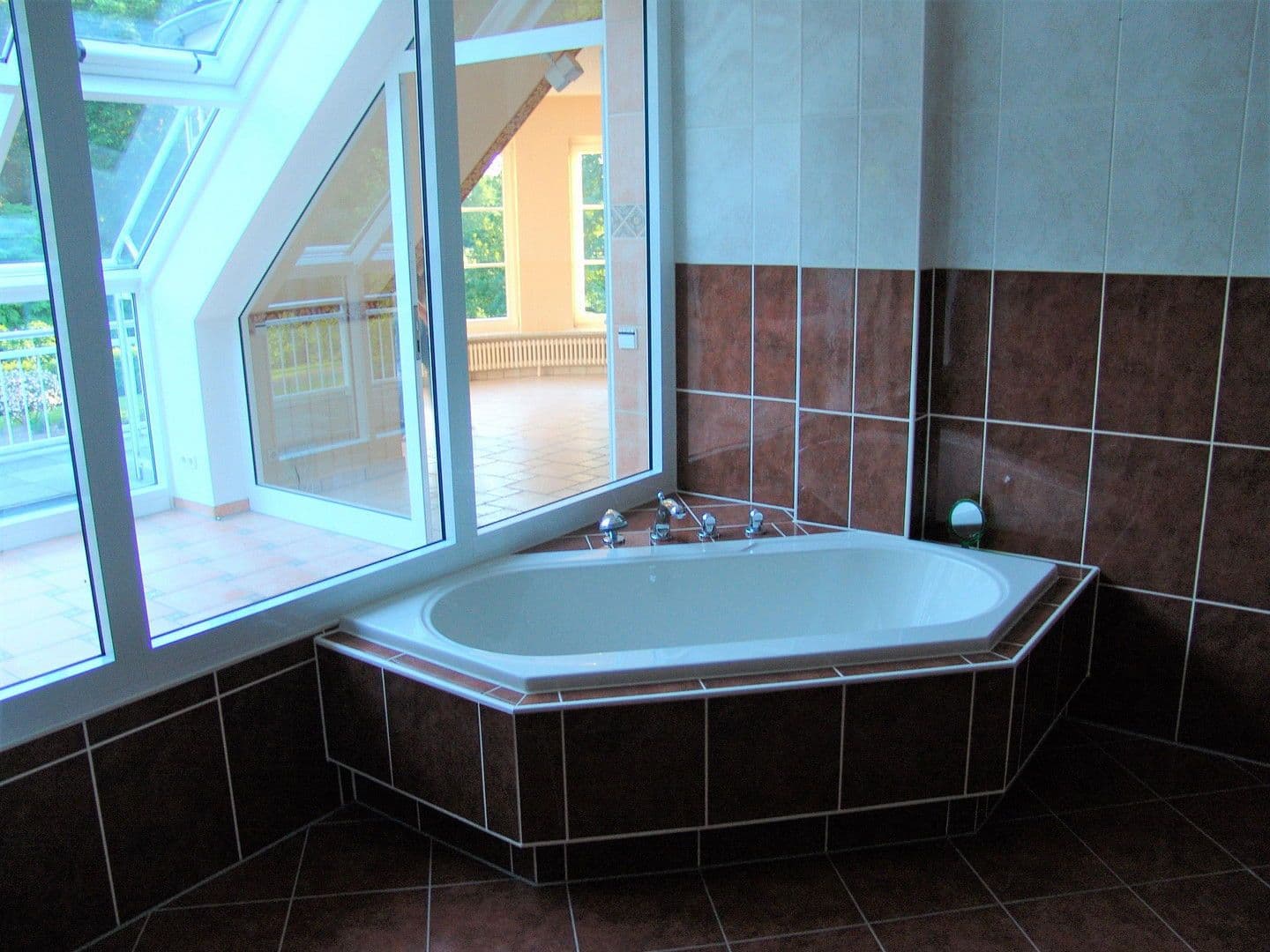 Prodej domu 1.082 m², pozemek 9.536 m², Kolkwitz, Braniborsko Prodej domu 1.082 m², pozemek 9.536 m², Kolkwitz, Braniborsko