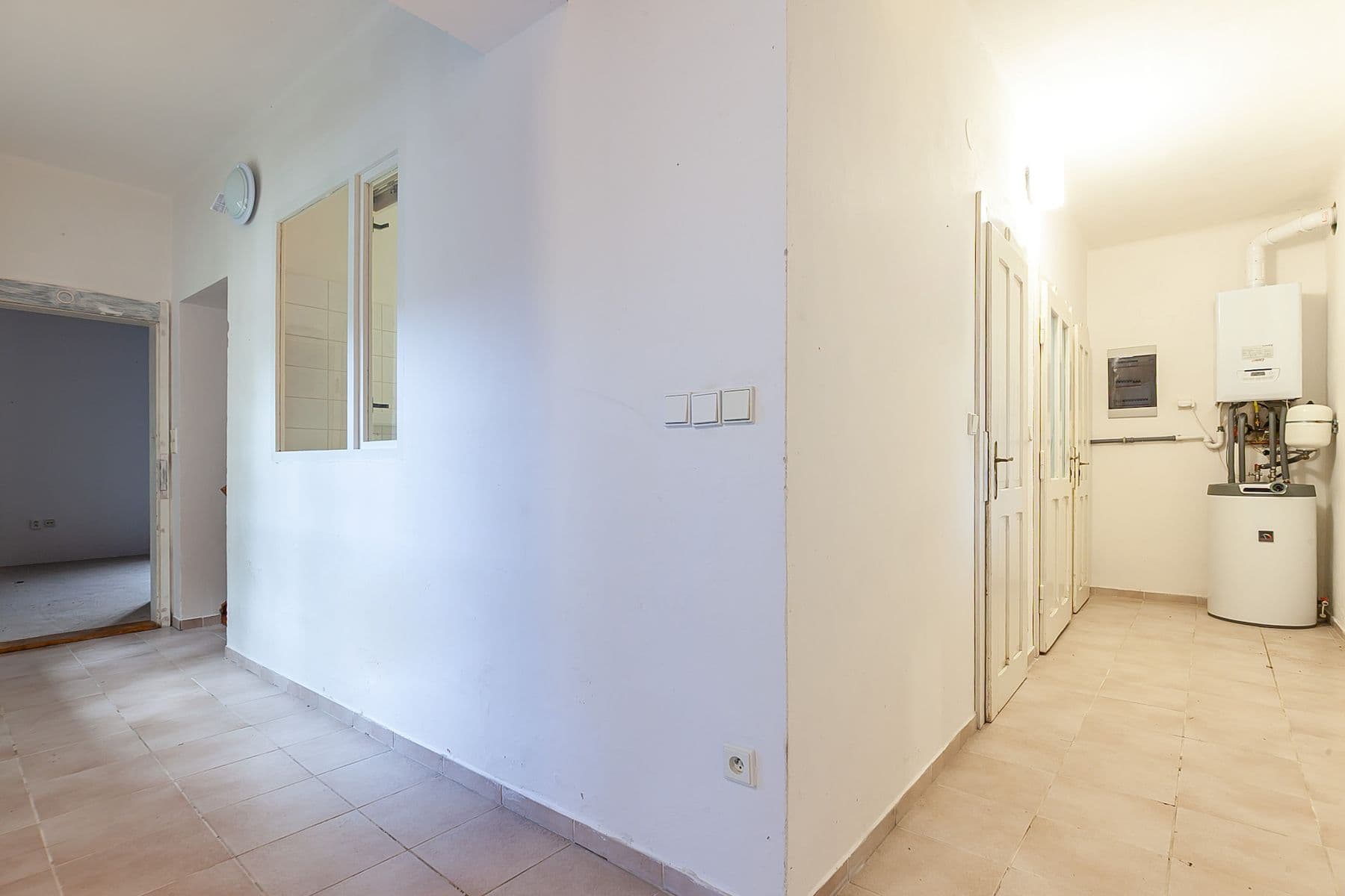 Prodej domu 230 m², pozemek 654 m², Na Hlavní, Praha, Praha Prodej domu 230 m², pozemek 654 m², Na Hlavní, Praha, Praha