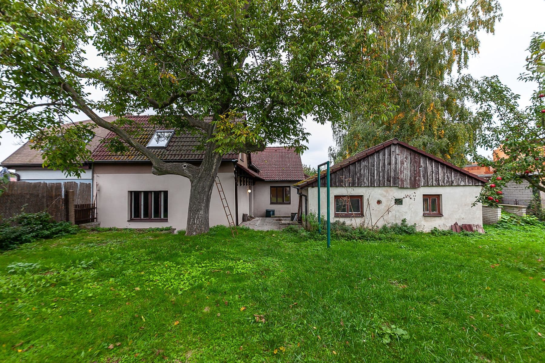 Prodej domu 230 m², pozemek 654 m², Na Hlavní, Praha, Praha Prodej domu 230 m², pozemek 654 m², Na Hlavní, Praha, Praha