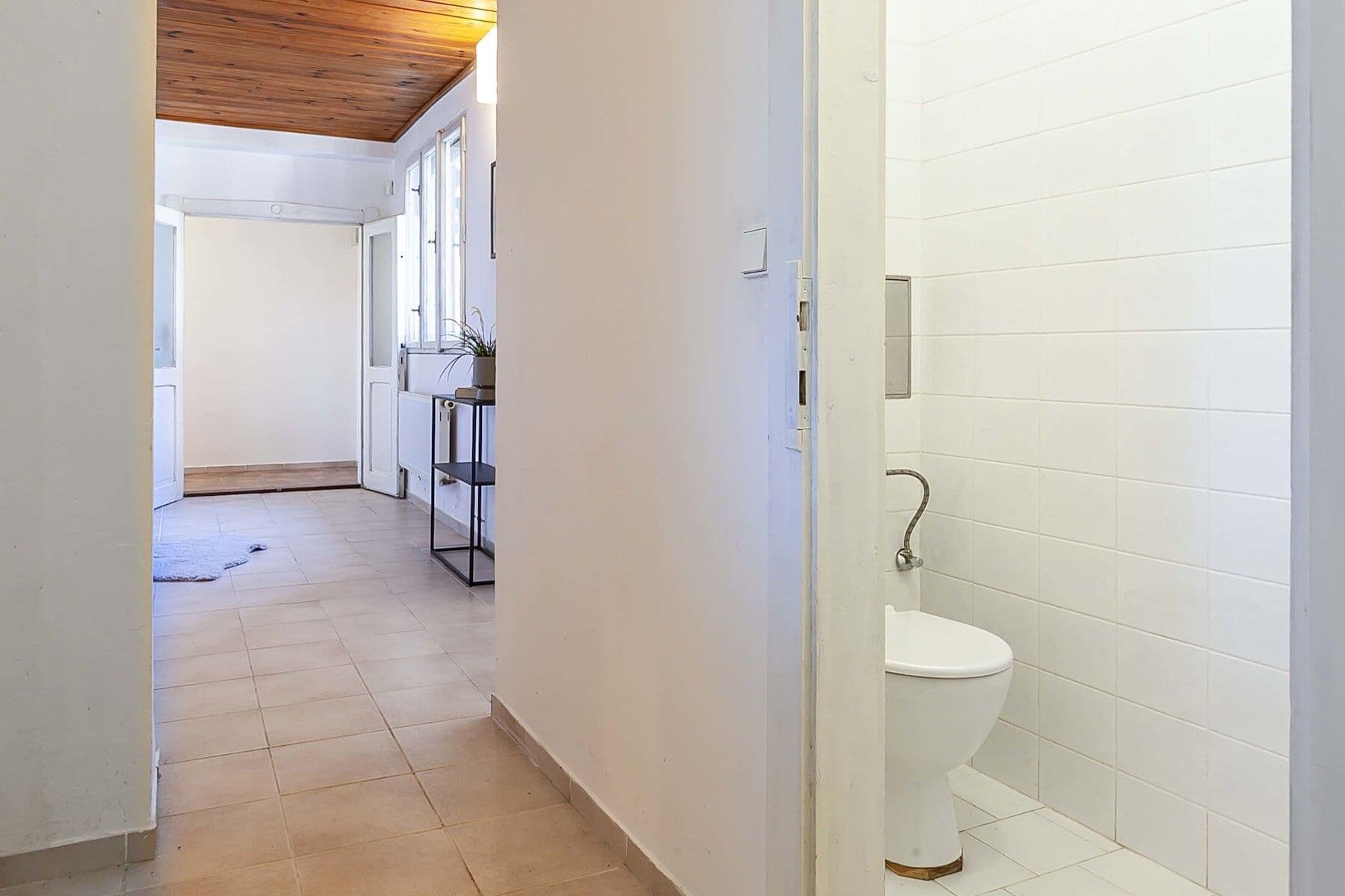 Prodej domu 230 m², pozemek 654 m², Na Hlavní, Praha, Praha Prodej domu 230 m², pozemek 654 m², Na Hlavní, Praha, Praha