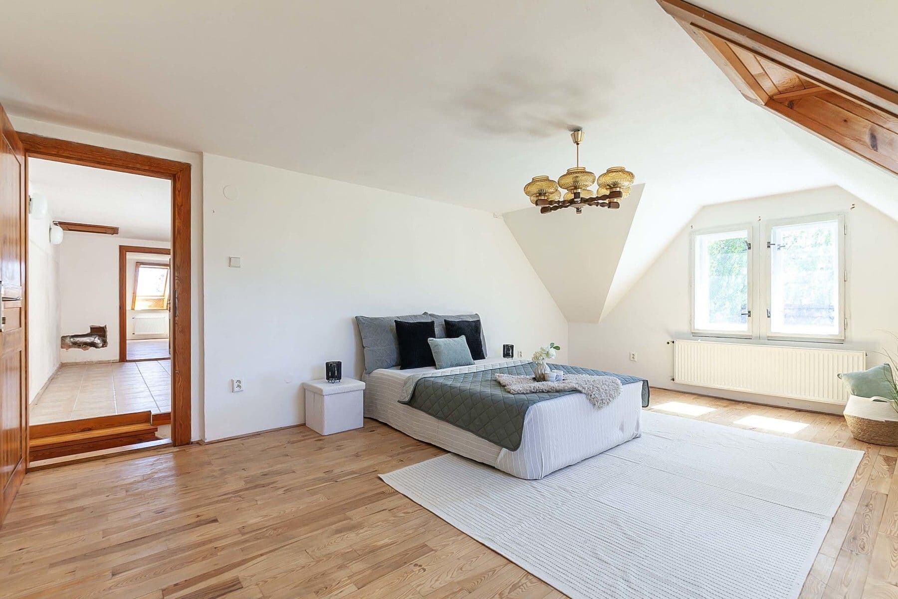 Prodej domu 230 m², pozemek 654 m², Na Hlavní, Praha, Praha Prodej domu 230 m², pozemek 654 m², Na Hlavní, Praha, Praha