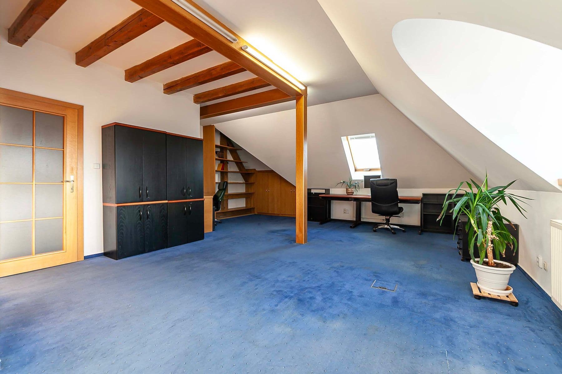 Prodej bytu 4+1 138 m², Vršovické náměstí, Praha, Praha Prodej bytu 4+1 138 m², Vršovické náměstí, Praha, Praha