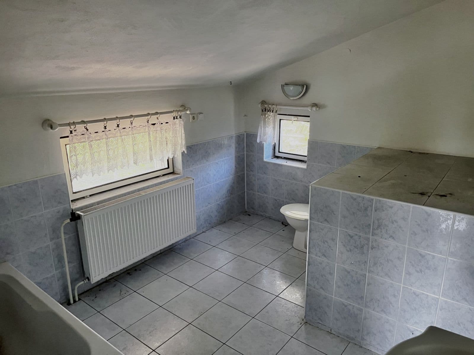 Prodej domu 200 m², pozemek 1.330 m², Návsí, Moravskoslezský kraj Prodej domu 200 m², pozemek 1.330 m², Návsí, Moravskoslezský kraj