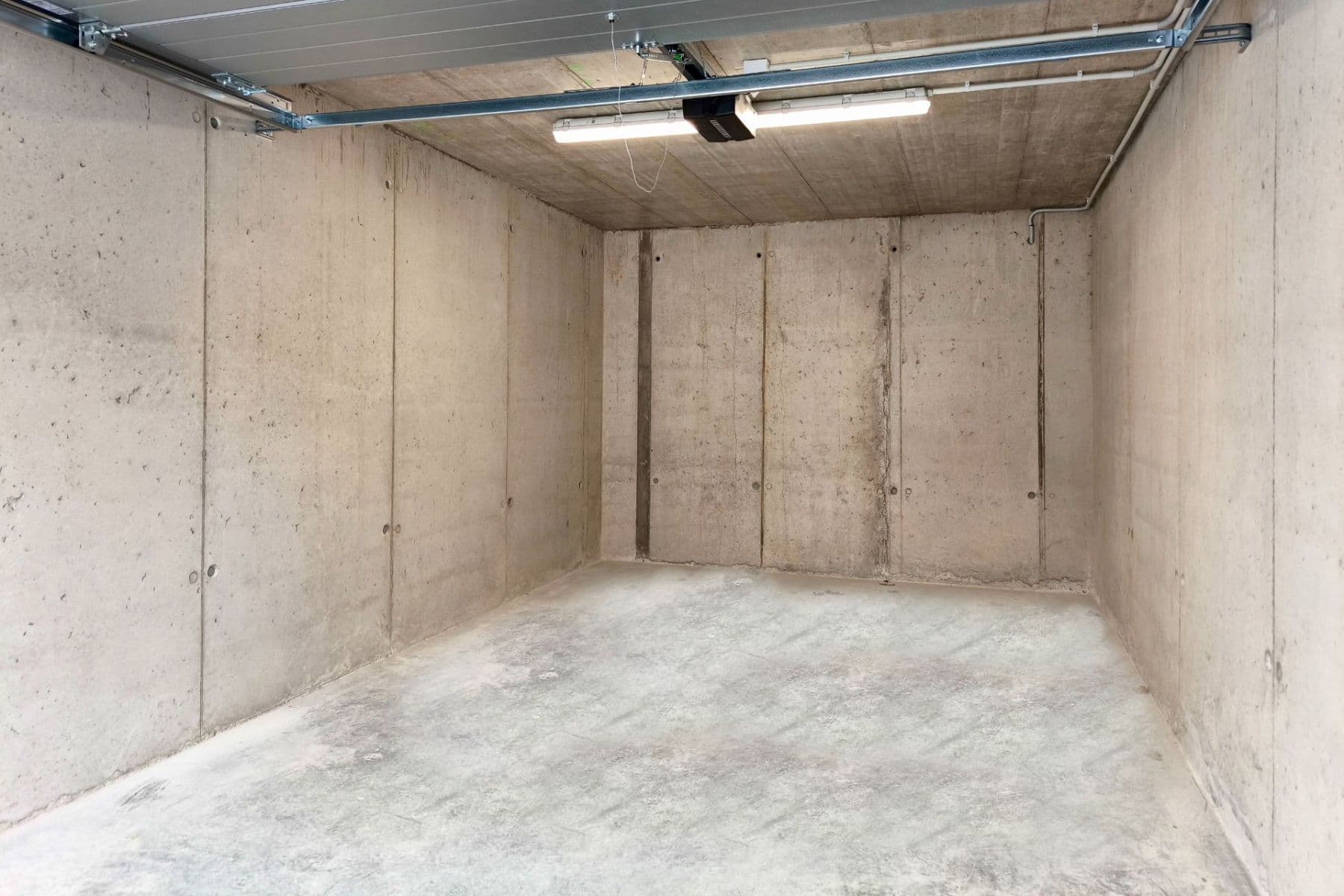 Prodej garáže 16 m², Královské svahy, Lázně Kynžvart, Karlovarský kraj Prodej garáže 16 m², Královské svahy, Lázně Kynžvart, Karlovarský kraj