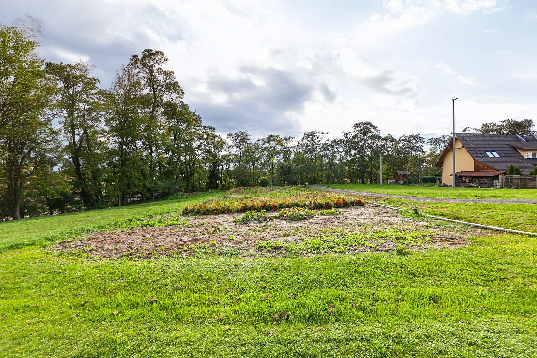 Prodej pozemku 1.428 m², Kly, Středočeský kraj Prodej pozemku 1.428 m², Kly, Středočeský kraj