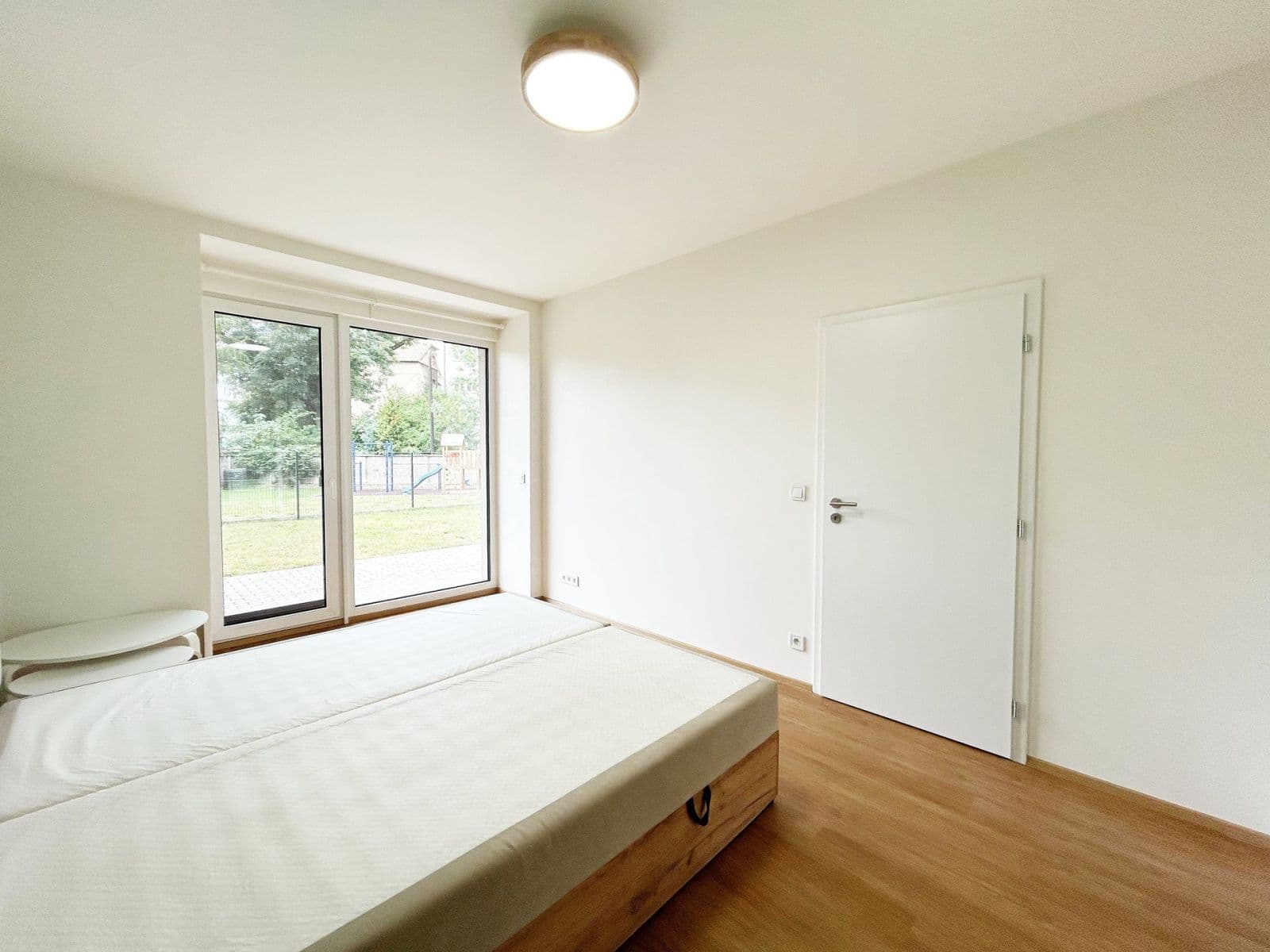 Pronájem bytu 2+kk 44 m², Zengrova, Kolín, Středočeský kraj Pronájem bytu 2+kk 44 m², Zengrova, Kolín, Středočeský kraj