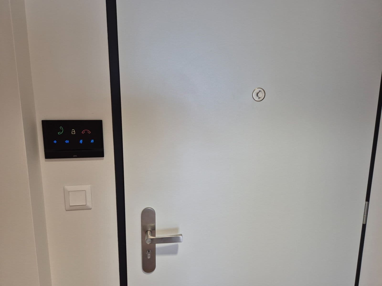 Pronájem bytu 1+kk 38 m², Komárovská, Brno, Jihomoravský kraj Pronájem bytu 1+kk 38 m², Komárovská, Brno, Jihomoravský kraj