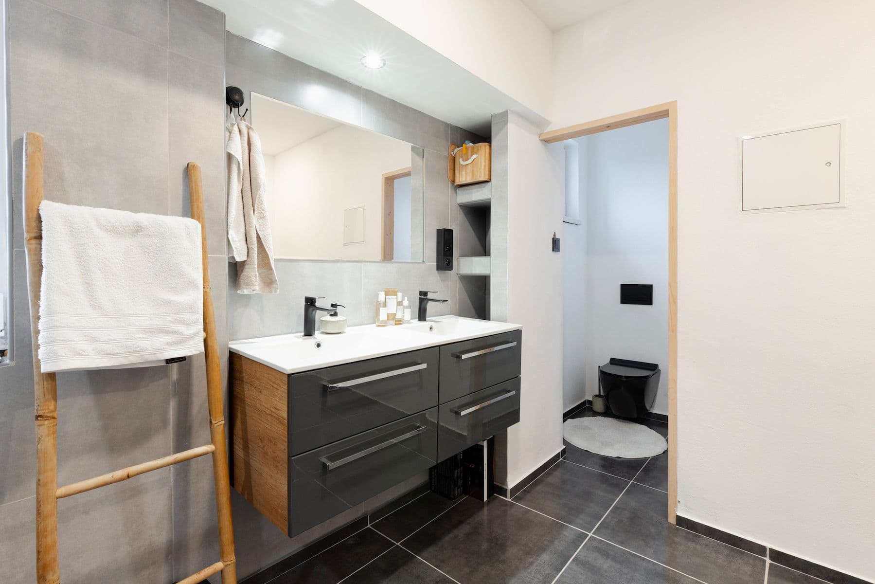 Prodej domu 180 m², pozemek 799 m², Rodáků, Spálené Poříčí, Plzeňský kraj Prodej domu 180 m², pozemek 799 m², Rodáků, Spálené Poříčí, Plzeňský kraj