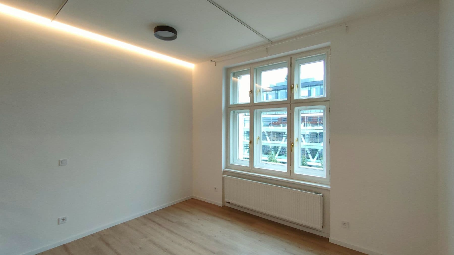 Pronájem bytu 1+kk 29 m², Evropská, Praha, Praha Pronájem bytu 1+kk 29 m², Evropská, Praha, Praha