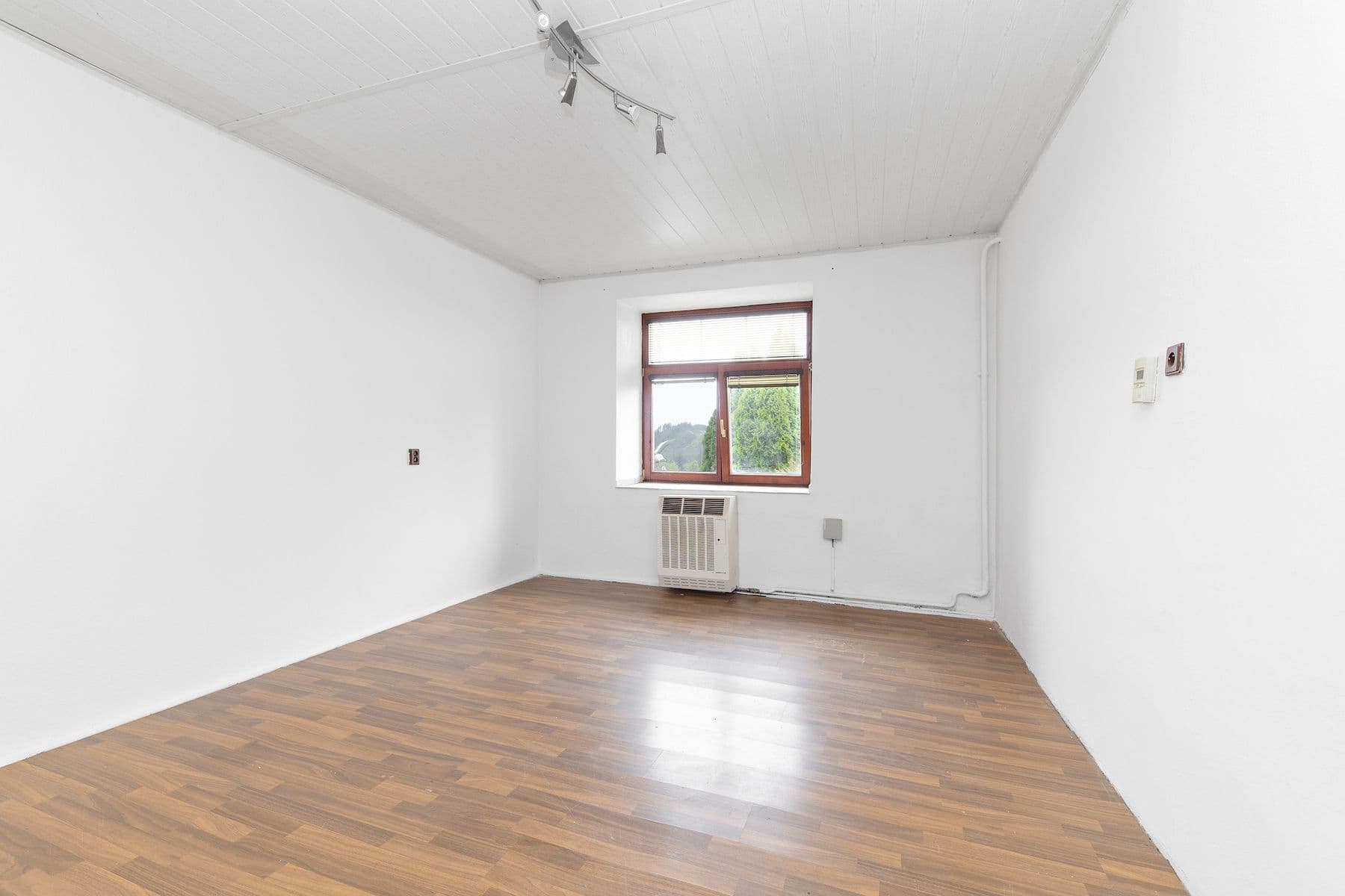 Prodej domu 123 m², pozemek 459 m², Kunštát, Jihomoravský kraj Prodej domu 123 m², pozemek 459 m², Kunštát, Jihomoravský kraj