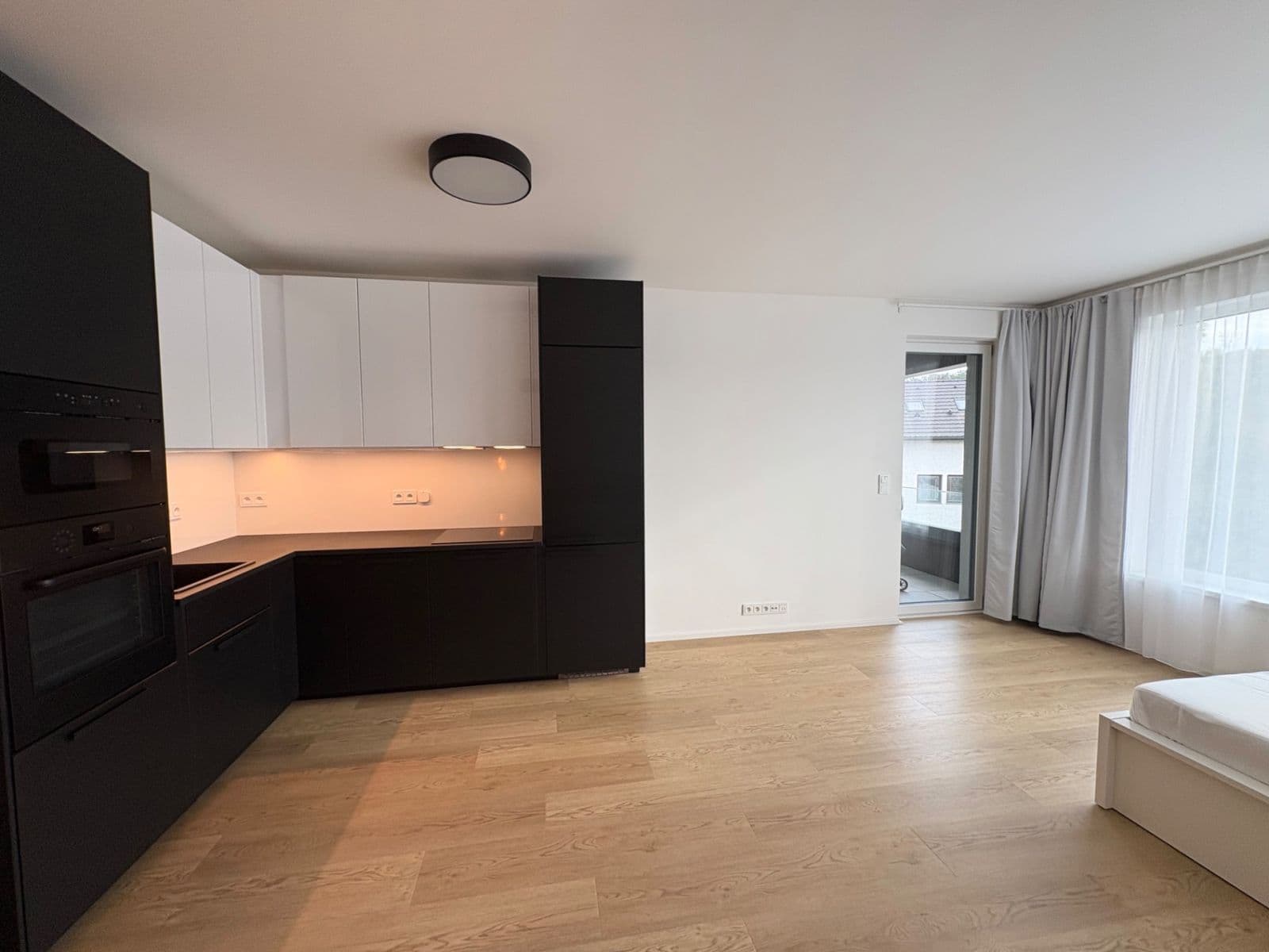 Pronájem bytu 1+kk 40 m², Skálové, Praha, Praha Pronájem bytu 1+kk 40 m², Skálové, Praha, Praha