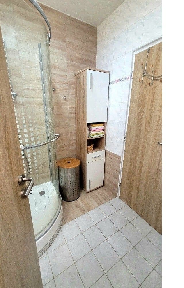 Prodej bytu 2+kk 47 m², U Bazénu, Praha, Praha Prodej bytu 2+kk 47 m², U Bazénu, Praha, Praha