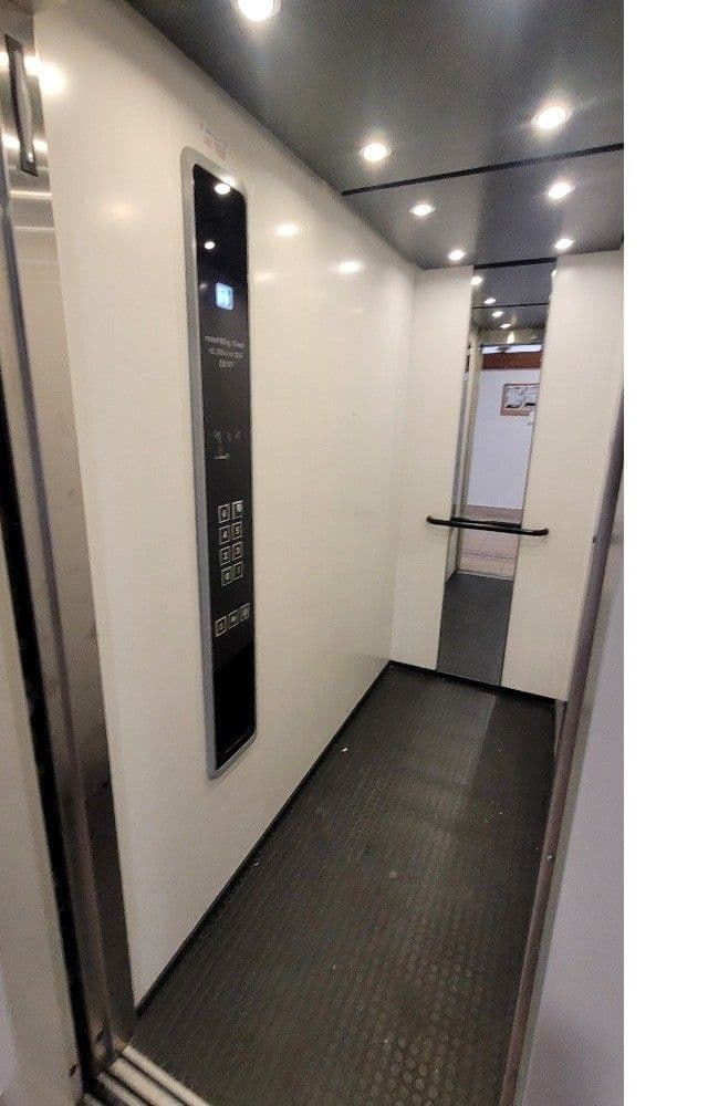 Prodej bytu 2+kk 47 m², U Bazénu, Praha, Praha Prodej bytu 2+kk 47 m², U Bazénu, Praha, Praha