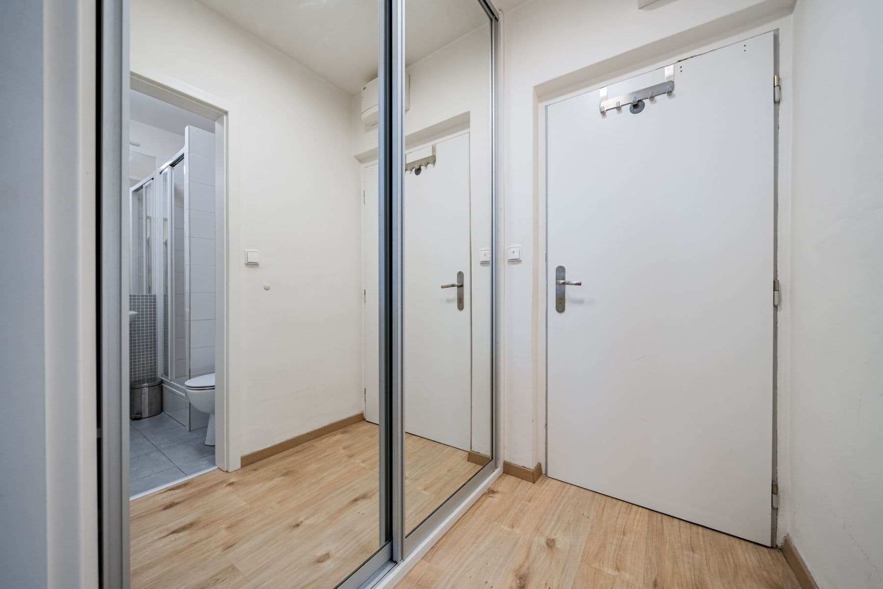 Prodej bytu 1+kk 22 m², Hornoměcholupská, Praha, Praha Prodej bytu 1+kk 22 m², Hornoměcholupská, Praha, Praha