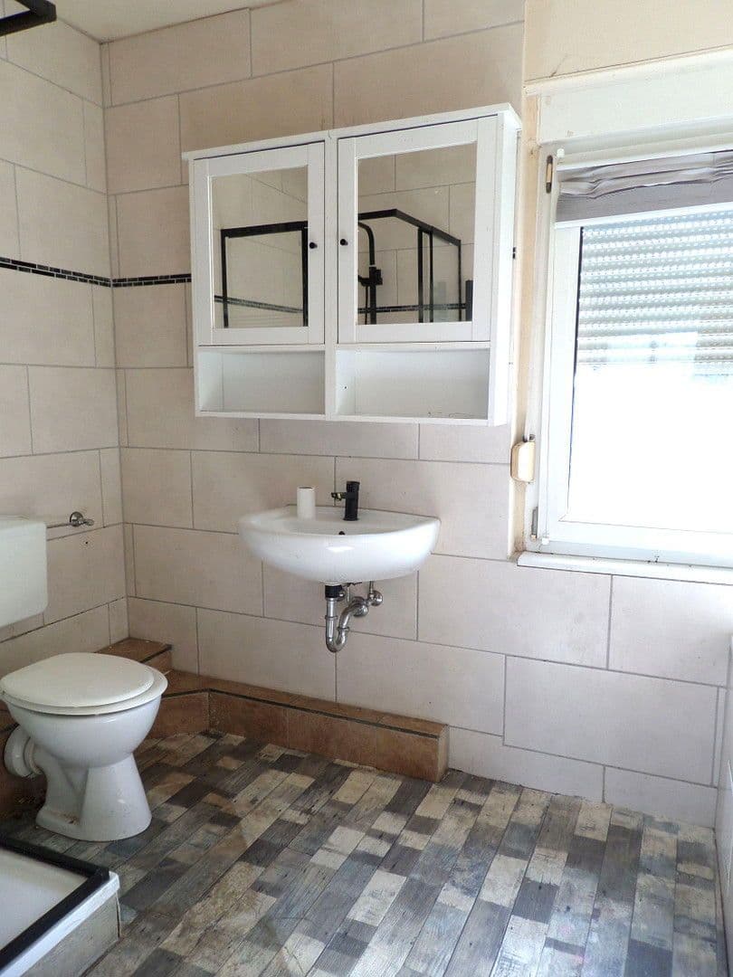 Prodej domu 157 m², pozemek 341 m², Lauchhammer, Braniborsko Prodej domu 157 m², pozemek 341 m², Lauchhammer, Braniborsko