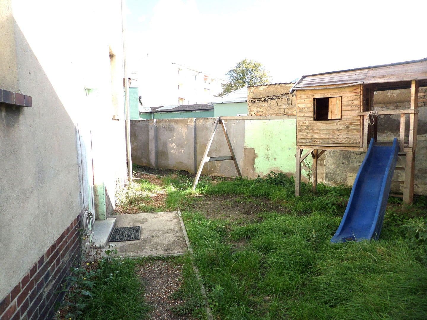 Prodej domu 157 m², pozemek 341 m², Lauchhammer, Braniborsko Prodej domu 157 m², pozemek 341 m², Lauchhammer, Braniborsko