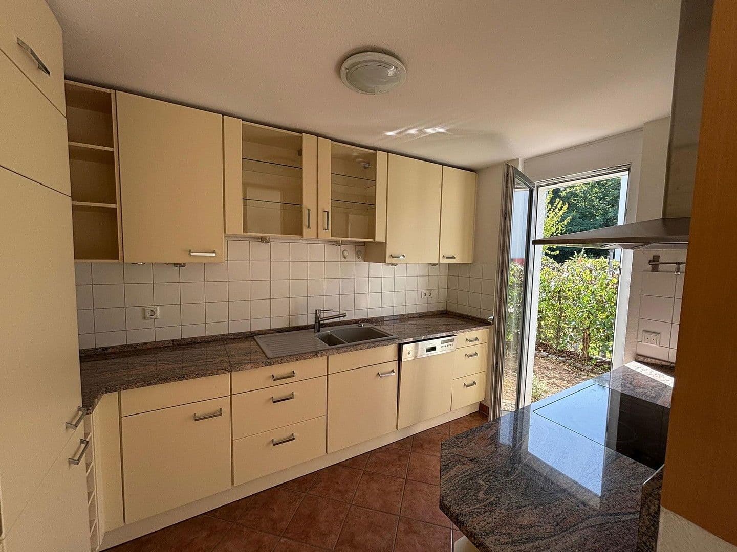 Pronájem bytu 5+1 114 m², Föhrichhof, Stuttgart, Bádensko-Württembersko Pronájem bytu 5+1 114 m², Föhrichhof, Stuttgart, Bádensko-Württembersko