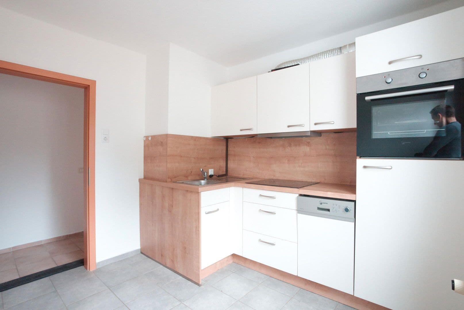 Pronájem bytu 2+1 69 m², Mannhagener Straße 5, Panten, Šlesvicko-Holštýnsko Pronájem bytu 2+1 69 m², Mannhagener Straße 5, Panten, Šlesvicko-Holštýnsko