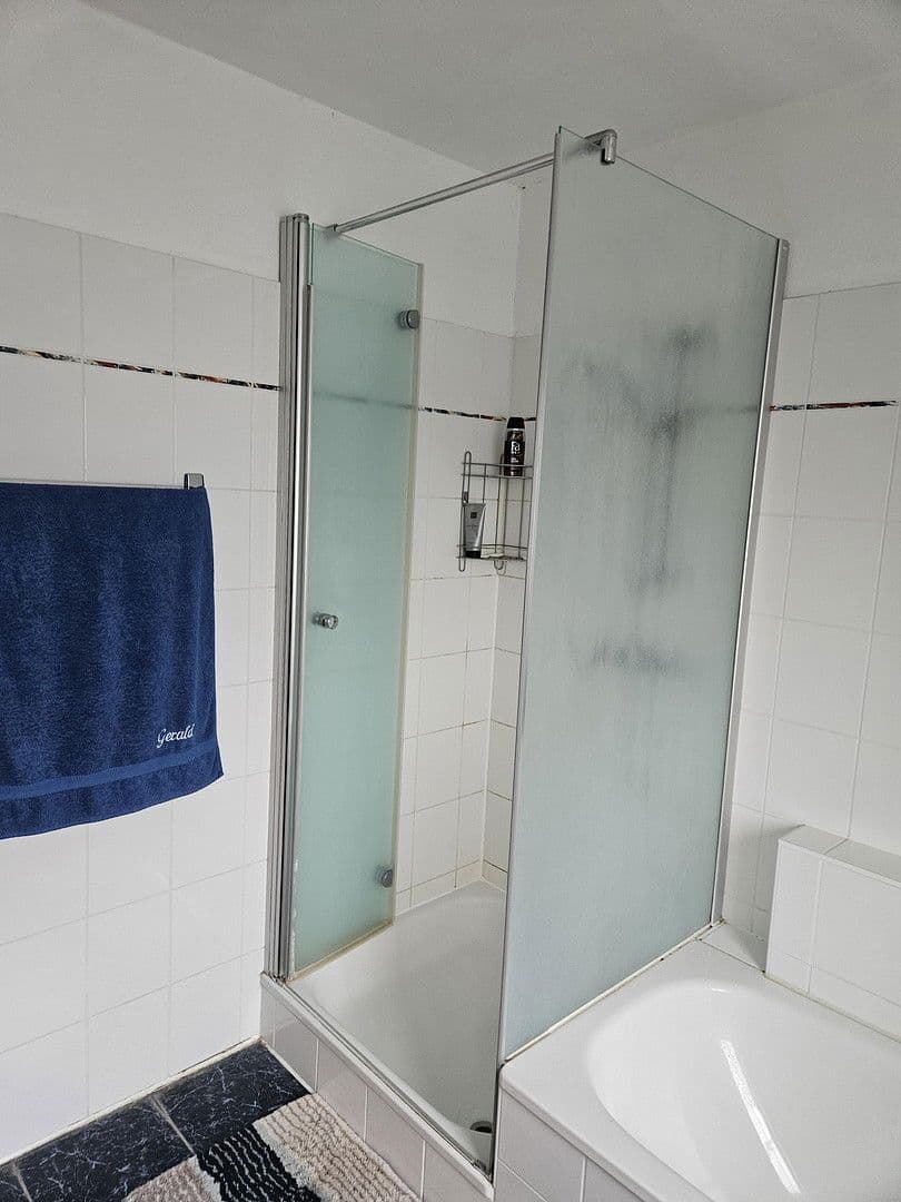 Prodej domu 167 m², pozemek 460 m², Vellmar, Hessen Prodej domu 167 m², pozemek 460 m², Vellmar, Hessen