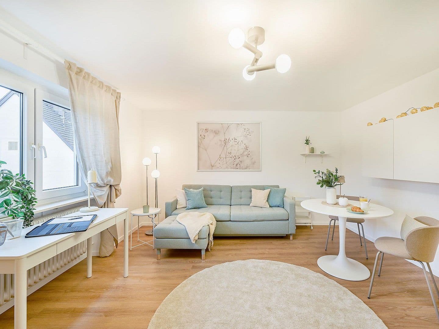 Pronájem bytu 2+1 56 m², Karlsruhe, Bádensko-Württembersko Pronájem bytu 2+1 56 m², Karlsruhe, Bádensko-Württembersko