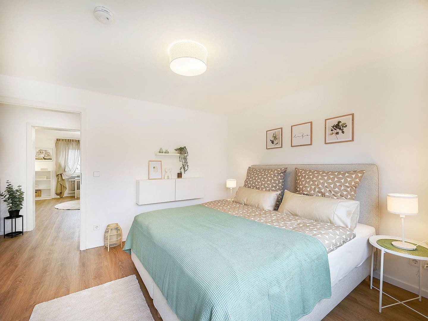 Pronájem bytu 2+1 56 m², Karlsruhe, Bádensko-Württembersko Pronájem bytu 2+1 56 m², Karlsruhe, Bádensko-Württembersko