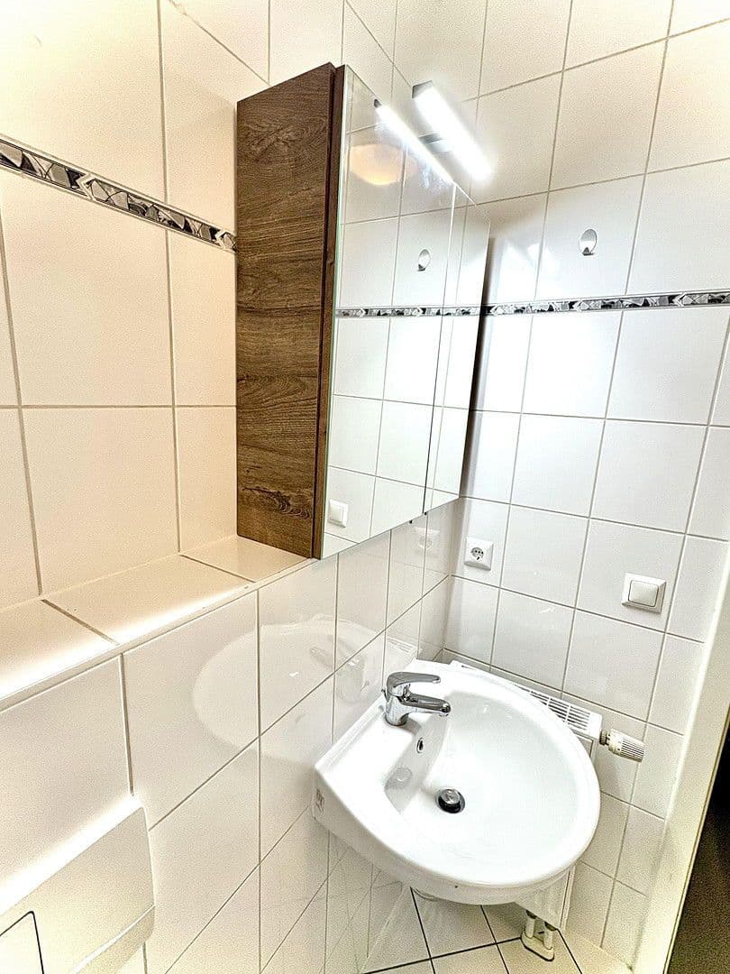 Pronájem bytu 2+1 41 m², Lutherstr.6, Magedburg, Sasko-Anhaltsko Pronájem bytu 2+1 41 m², Lutherstr.6, Magedburg, Sasko-Anhaltsko