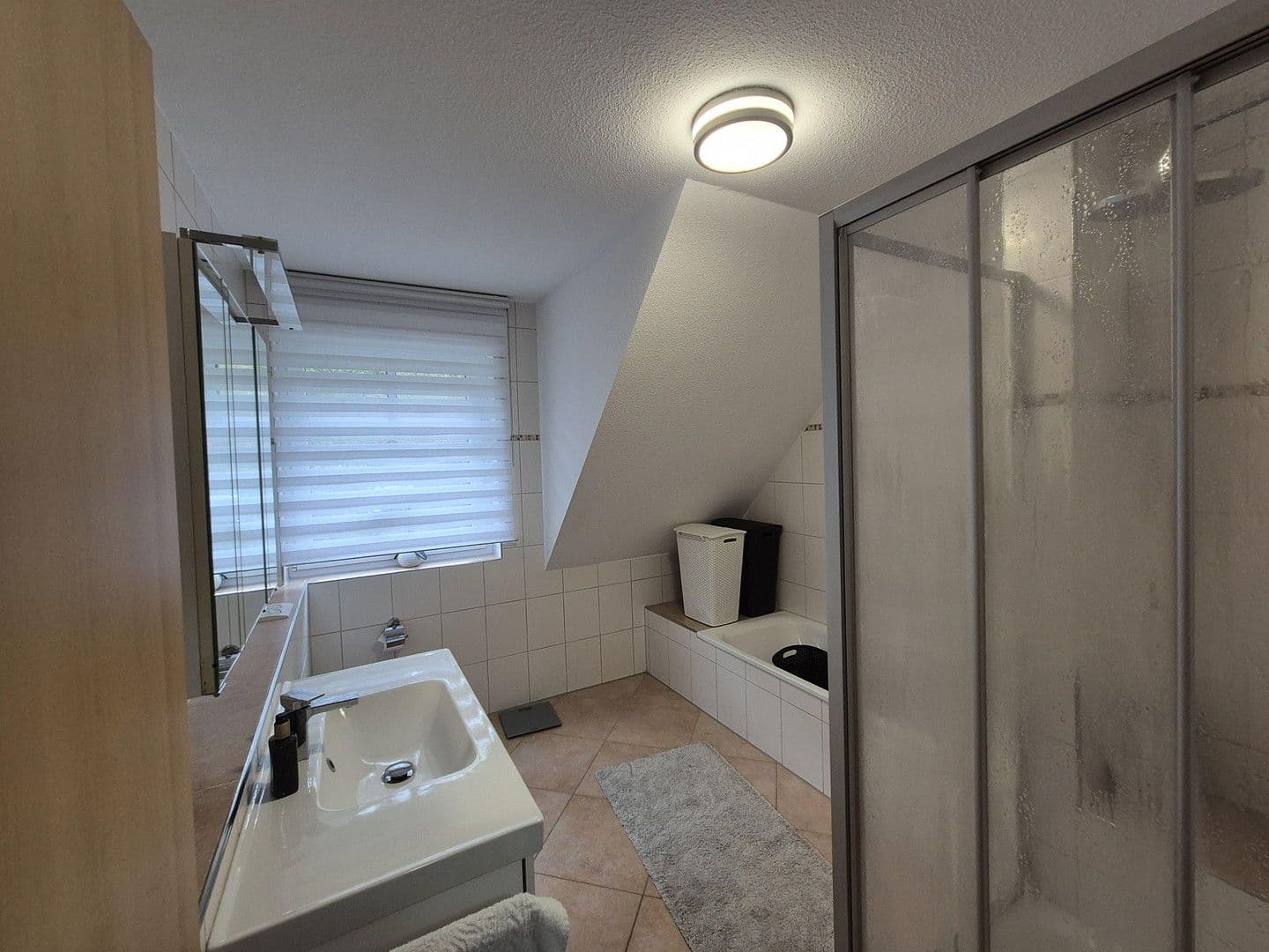 Prodej domu 125 m², pozemek 370 m², Gütersloh, Severní Porýní-Vestfálsko Prodej domu 125 m², pozemek 370 m², Gütersloh, Severní Porýní-Vestfálsko