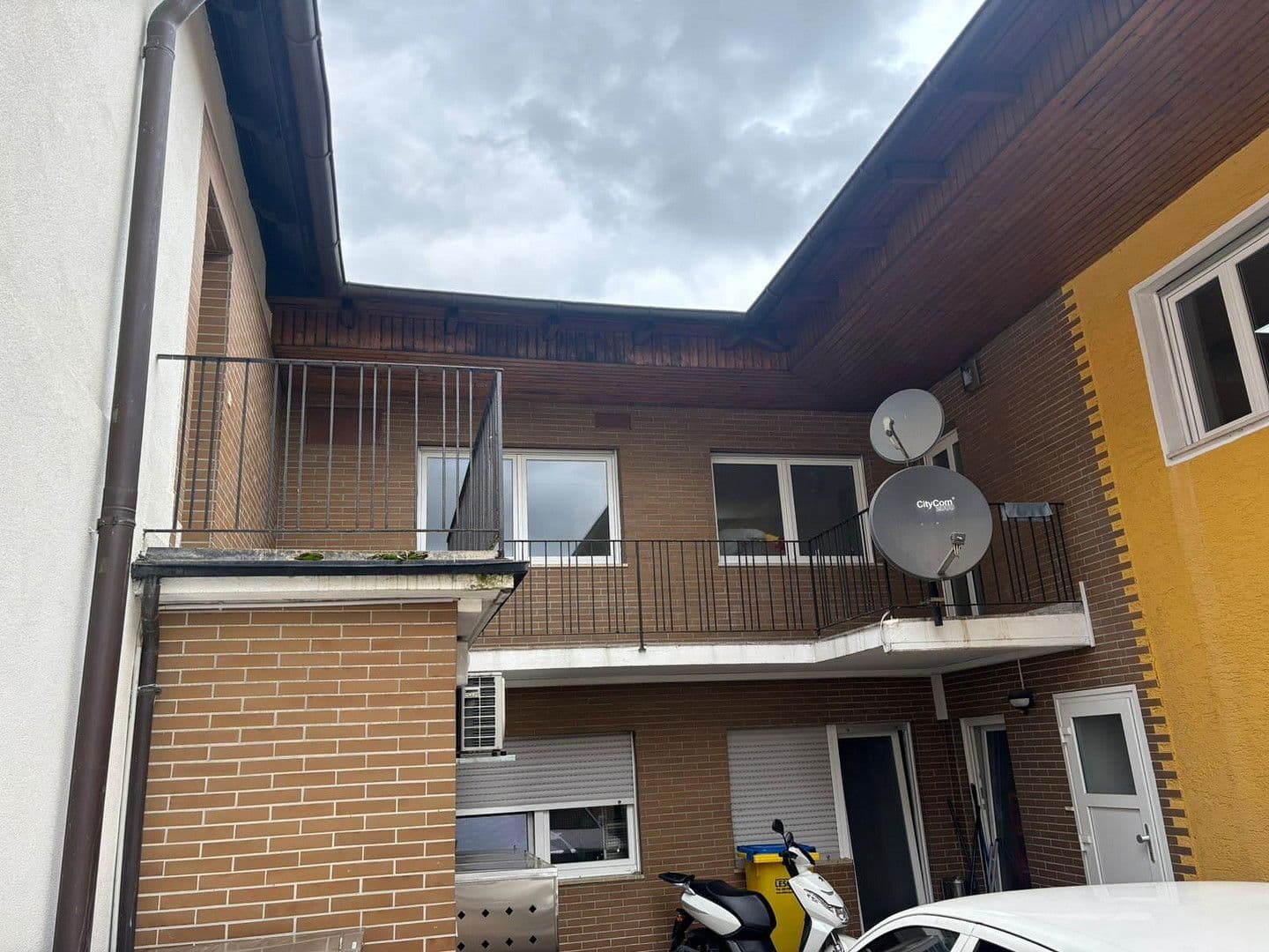 Pronájem bytu 3+1 103 m², Prechtlstr. 1, Kümmersbruck, Bavorsko Pronájem bytu 3+1 103 m², Prechtlstr. 1, Kümmersbruck, Bavorsko