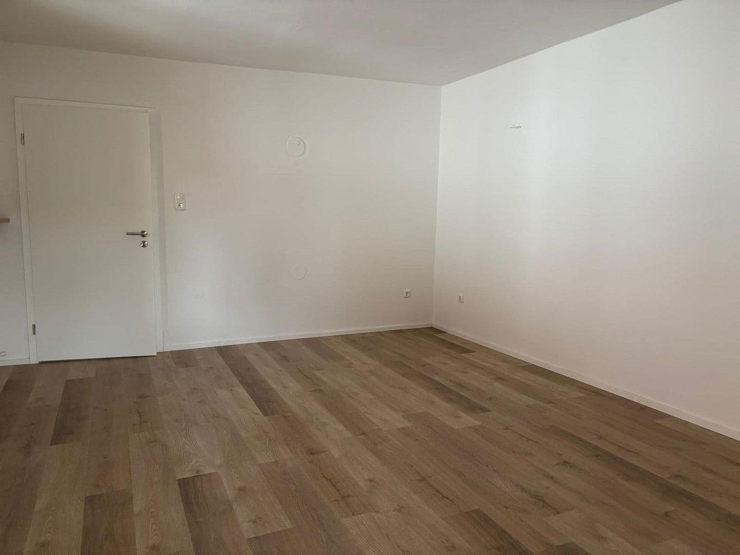 Pronájem bytu 3+1 103 m², Prechtlstr. 1, Kümmersbruck, Bavorsko Pronájem bytu 3+1 103 m², Prechtlstr. 1, Kümmersbruck, Bavorsko