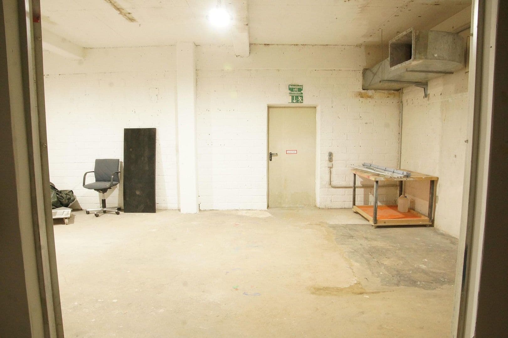 Pronájem nebytového prostoru 919 m², Hafelsstraße 205 / Ennsstraße 21, Krefeld, Severní Porýní-Vestfálsko Pronájem nebytového prostoru 919 m², Hafelsstraße 205 / Ennsstraße 21, Krefeld, Severní Porýní-Vestfálsko