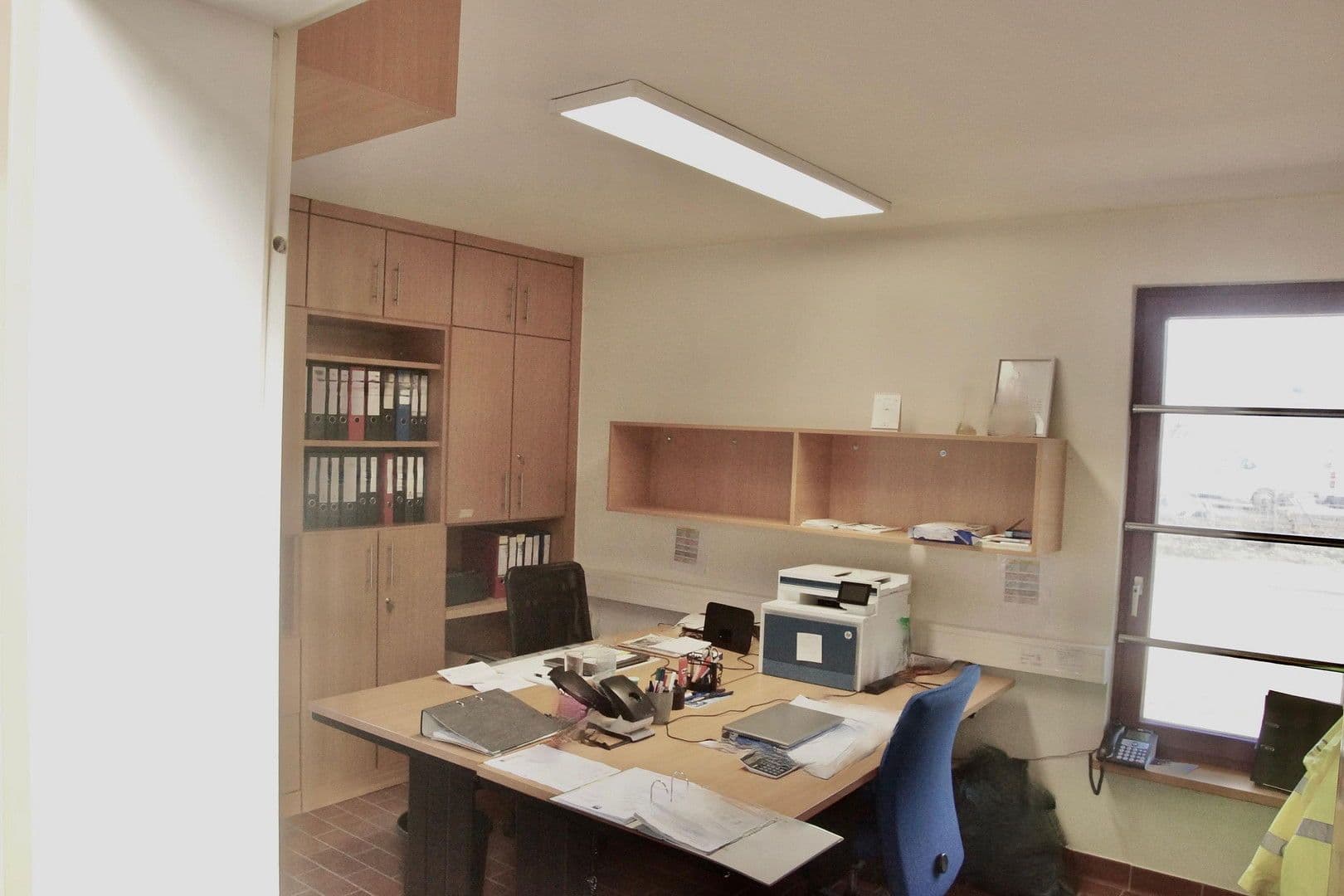 Pronájem nebytového prostoru 919 m², Hafelsstraße 205 / Ennsstraße 21, Krefeld, Severní Porýní-Vestfálsko Pronájem nebytového prostoru 919 m², Hafelsstraße 205 / Ennsstraße 21, Krefeld, Severní Porýní-Vestfálsko