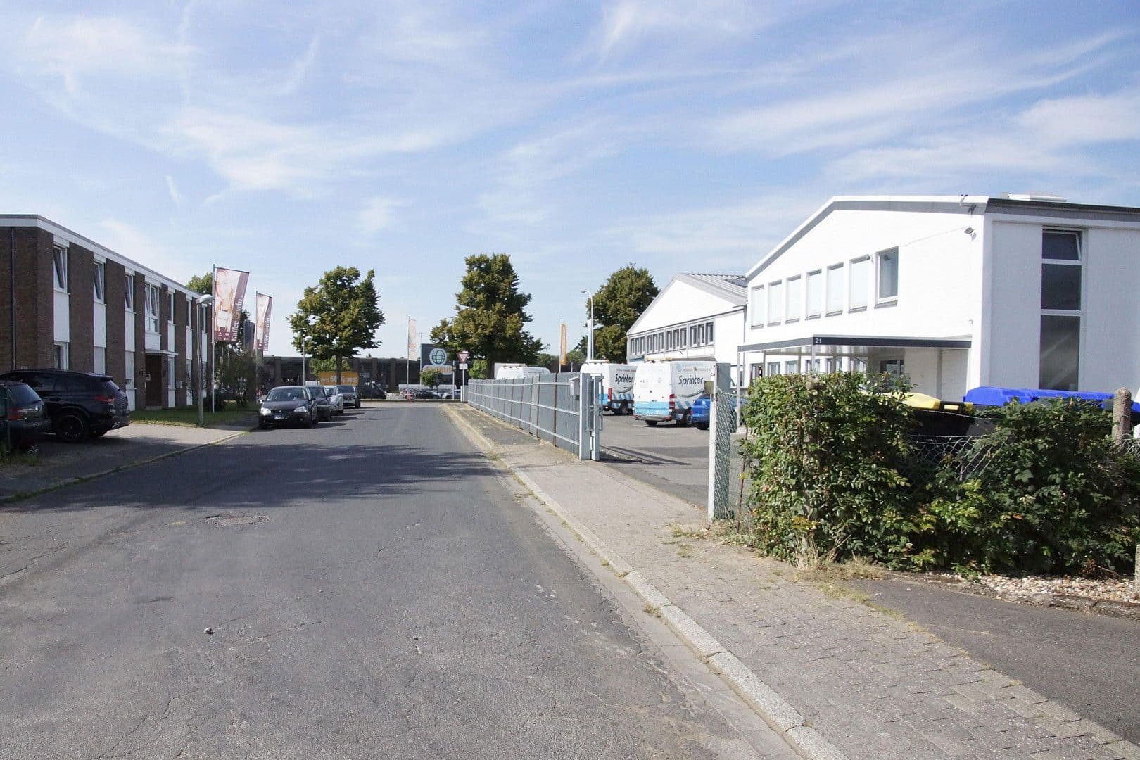 Pronájem nebytového prostoru 919 m², Hafelsstraße 205 / Ennsstraße 21, Krefeld, Severní Porýní-Vestfálsko Pronájem nebytového prostoru 919 m², Hafelsstraße 205 / Ennsstraße 21, Krefeld, Severní Porýní-Vestfálsko