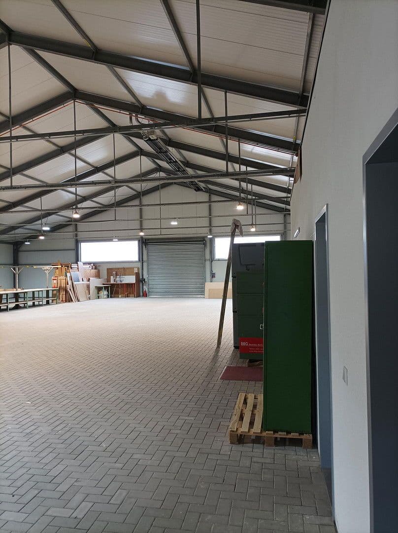 Prodej nebytového prostoru 6.127 m², Am Fuchsbau 15a, Petershagen/Eggersdorf, Braniborsko Prodej nebytového prostoru 6.127 m², Am Fuchsbau 15a, Petershagen/Eggersdorf, Braniborsko