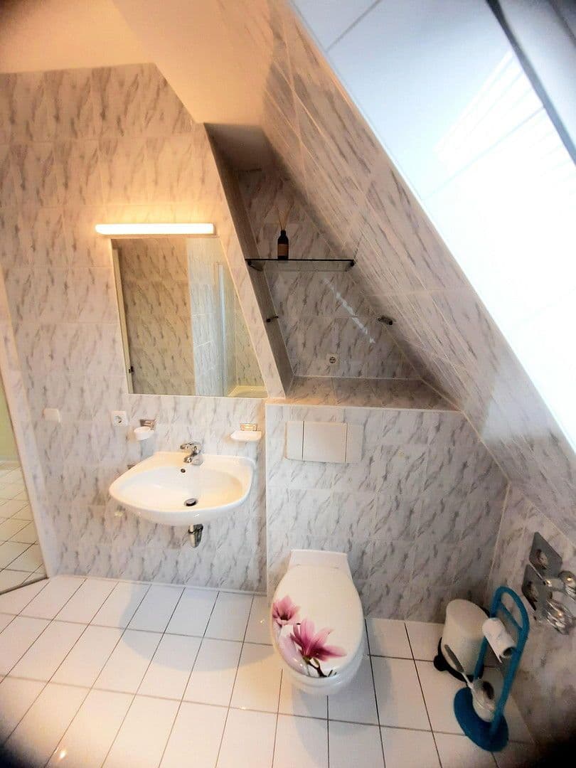 Pronájem bytu 2+1 65 m², Bobingen, Bavorsko Pronájem bytu 2+1 65 m², Bobingen, Bavorsko