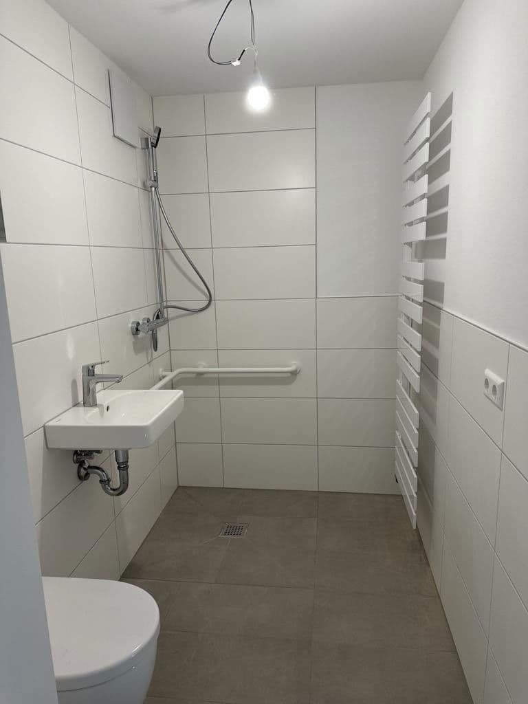 Pronájem bytu 2+1 54 m², Egenhauser Str. 41, Haiterbach, Bádensko-Württembersko Pronájem bytu 2+1 54 m², Egenhauser Str. 41, Haiterbach, Bádensko-Württembersko