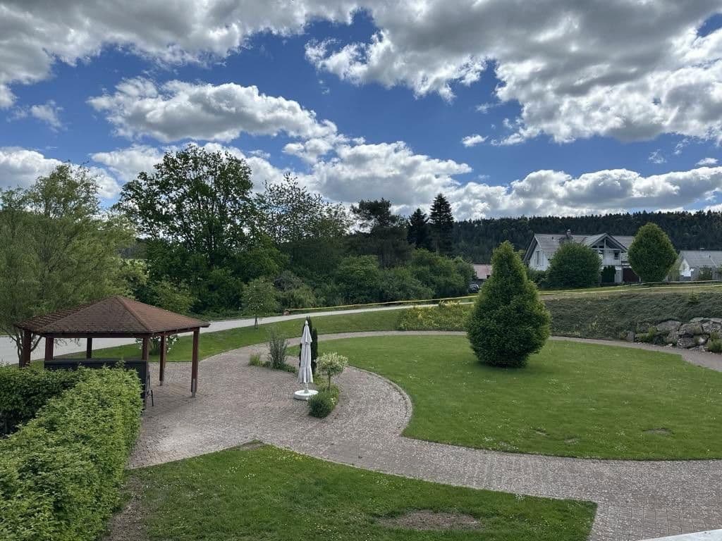 Pronájem bytu 2+1 54 m², Egenhauser Str. 41, Haiterbach, Bádensko-Württembersko Pronájem bytu 2+1 54 m², Egenhauser Str. 41, Haiterbach, Bádensko-Württembersko